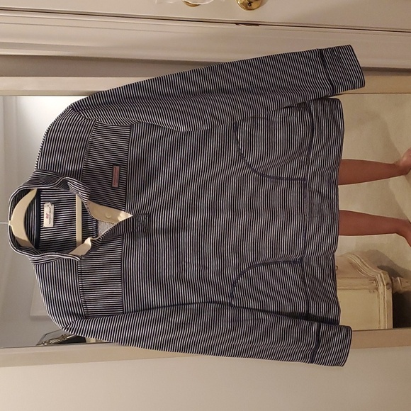 Vineyard Vines Women’s Blue White Stripe Relaxed Shep Shirt Size Medium - Picture 1 of 4